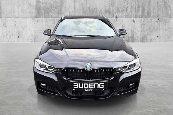 BMW 320d 2 of 30