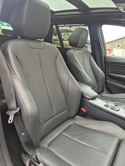 BMW 320d 17 of 30