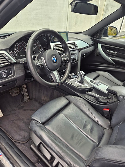 BMW 320d 13 of 30