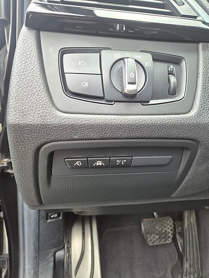 BMW 320d 25 of 30
