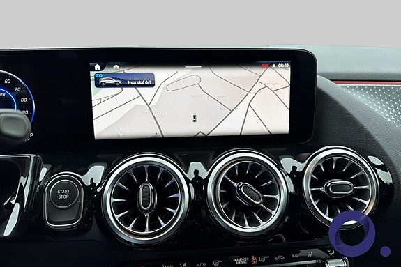 Mercedes-Benz EQA300 17 of 22