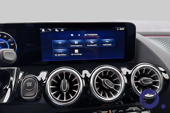 Mercedes-Benz EQA300 16 of 22