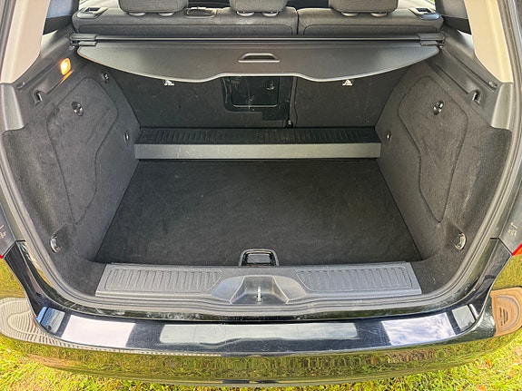 Mercedes-Benz B250 21 of 27