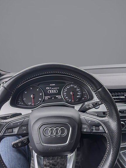 Audi Q7 11 of 18