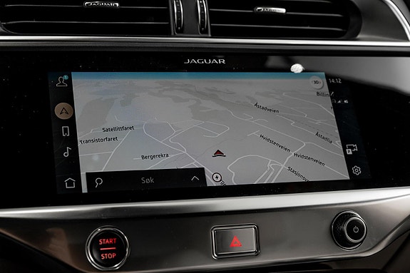Jaguar I-PACE 24 of 30