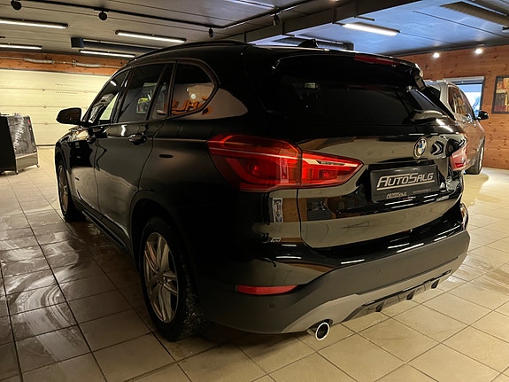 BMW X1 10 of 24