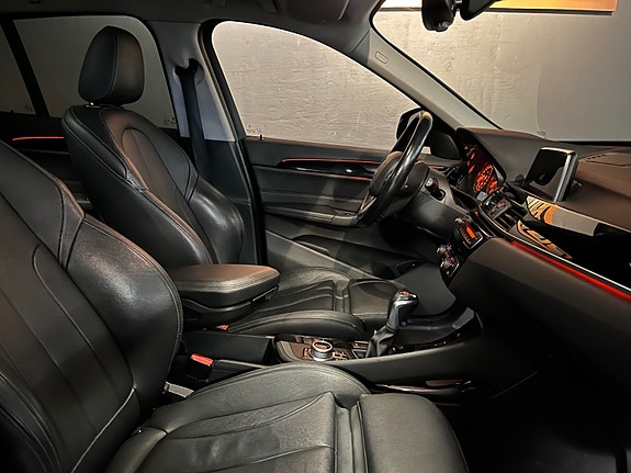 BMW X1 18 of 24