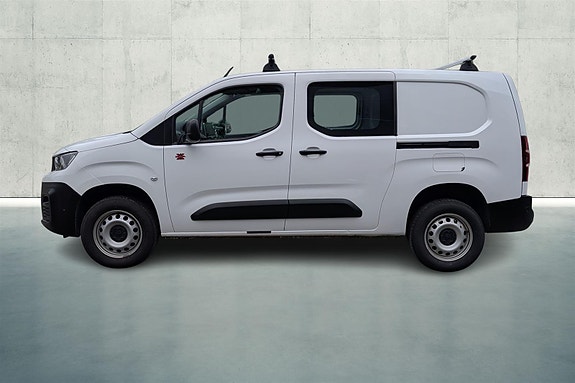 Peugeot Partner 2 of 22