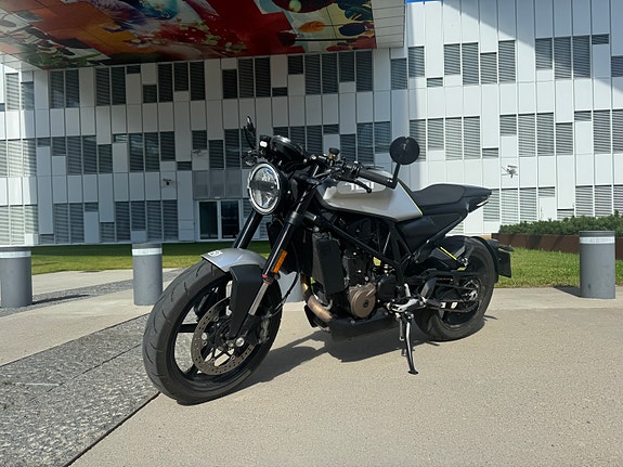 Husqvarna Vitpilen 701 4 of 6