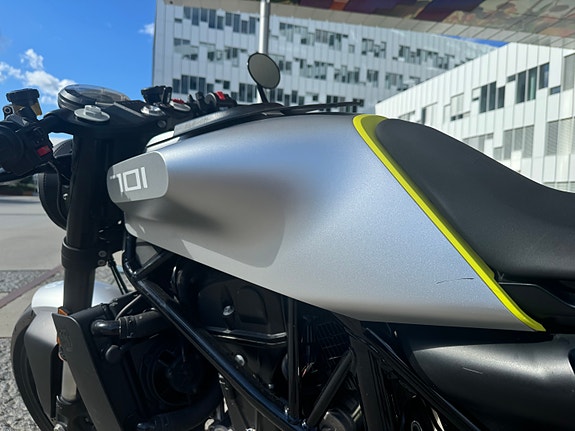 Husqvarna Vitpilen 701 6 of 6