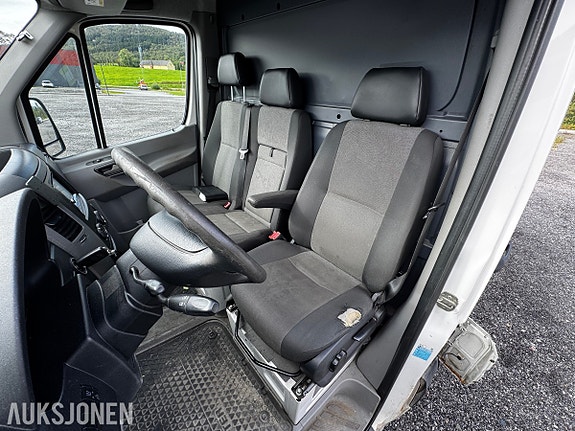 Volkswagen Crafter 28 of 30