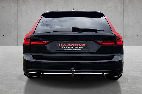Volvo V90 4 of 23
