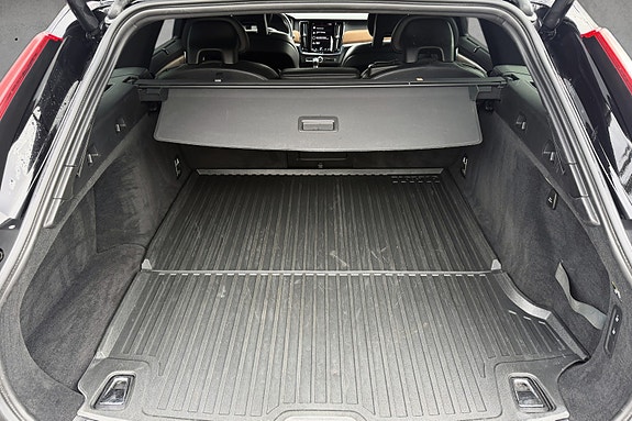 Volvo V90 22 of 23