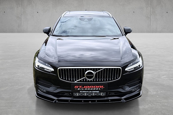 Volvo V90 8 of 23