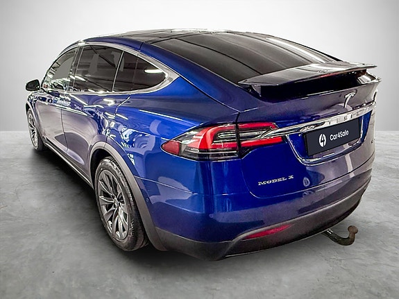 Tesla Model X 3 of 24