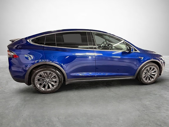 Tesla Model X 6 of 24