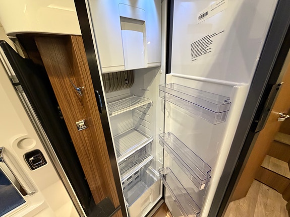 Hymer B680MC - Førsteg.reg. 2023 - Kun 12 750 km - Lite brukt og meget pen 26 of 29