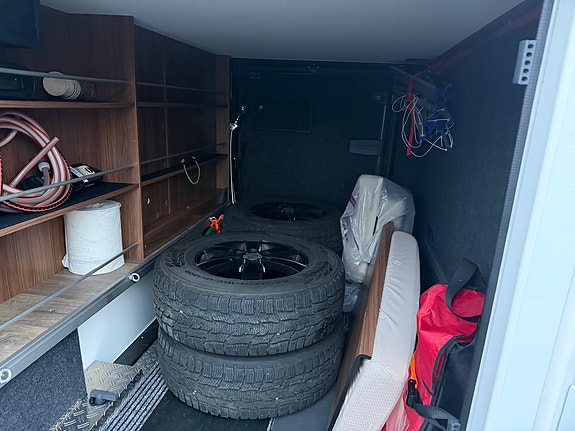 Hymer B680MC - Førsteg.reg. 2023 - Kun 12 750 km - Lite brukt og meget pen 13 of 29
