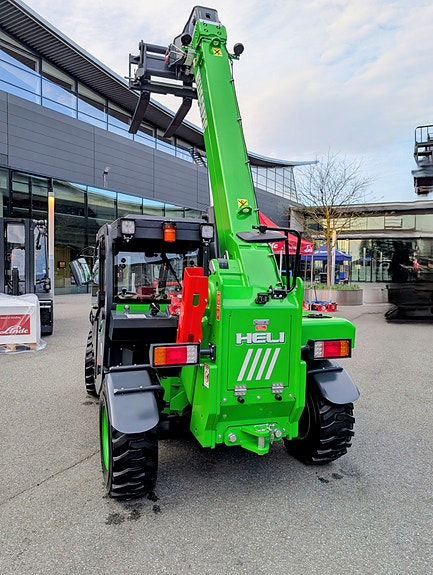 Heli 25THD06-A7LIG Elektrisk teleskoptruck  - Komplett med gaffelbord og skuffe 4 of 10