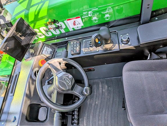 Heli 25THD06-A7LIG Elektrisk teleskoptruck  - Komplett med gaffelbord og skuffe 6 of 10