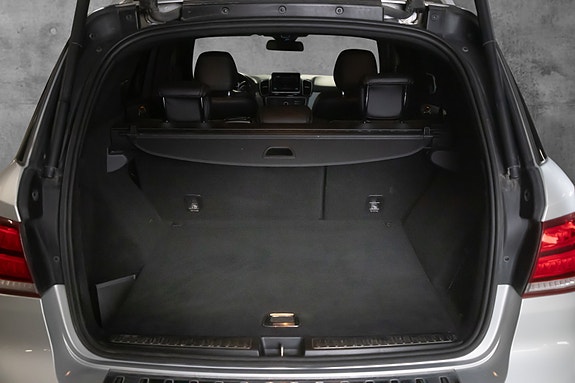 Mercedes-Benz GLE250 d 23 of 23