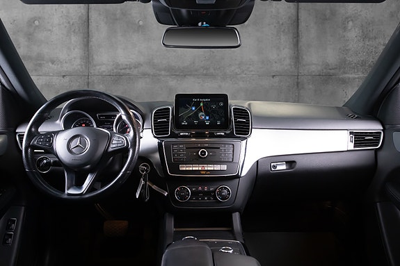 Mercedes-Benz GLE250 d 6 of 23