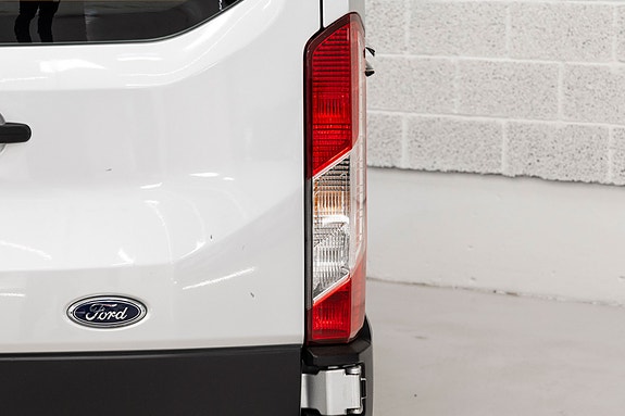 Ford Transit 7 of 24