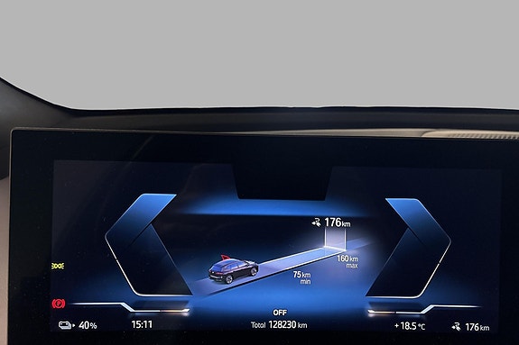BMW iX 7 of 15