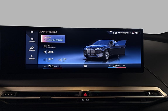 BMW iX 9 of 15