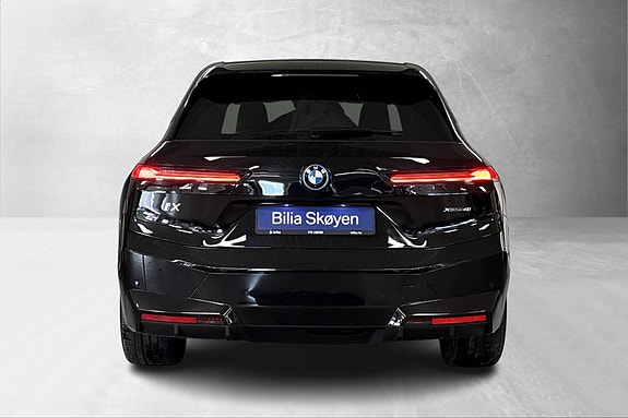 BMW iX 3 of 15