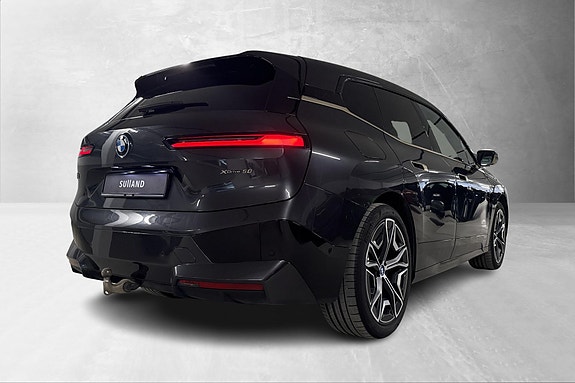 BMW iX 5 of 28