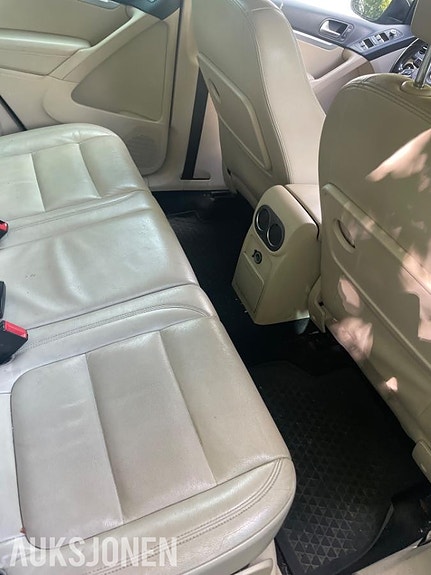 Volkswagen Tiguan 11 of 15