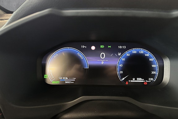 Toyota RAV4 Plug-in Hybrid 15 of 29