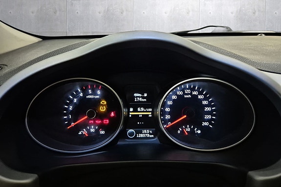 Kia Sportage 12 of 21