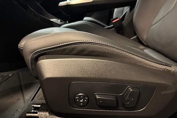 BMW iX2 19 of 30