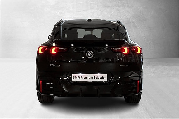 BMW iX2 9 of 30