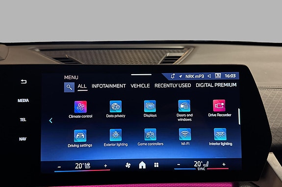 BMW iX2 27 of 30
