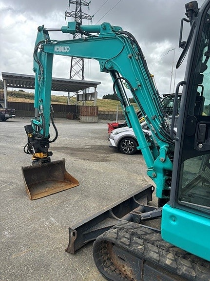 Kobelco SK55SRX-6 12 of 15