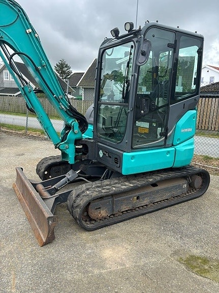 Kobelco SK55SRX-6 2 of 15