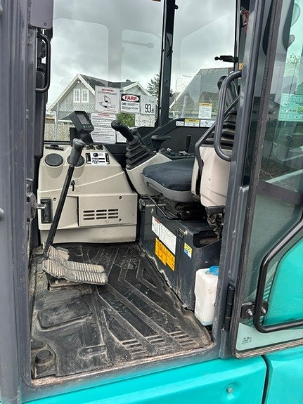 Kobelco SK55SRX-6 9 of 15