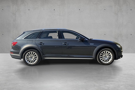 Audi A4 allroad 2 of 21