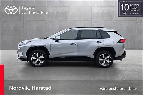 Toyota RAV4 2 of 21