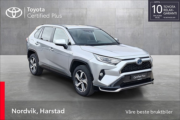 Toyota RAV4 7 of 21