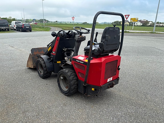 Norcar 755 3 of 10