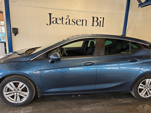 Opel Astra 2 of 14