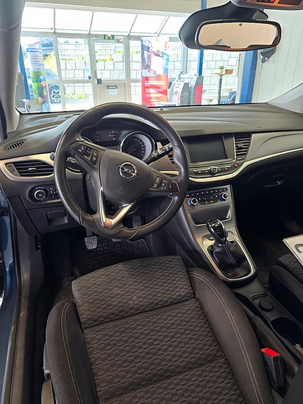 Opel Astra 7 of 14
