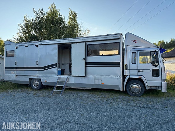 Volvo FL611 ombygget til Bobil med bad og kjøkken - Rep objekt/Prosjekt - LAV KM 2 of 29