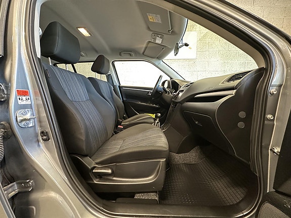 Suzuki Swift 6 of 13