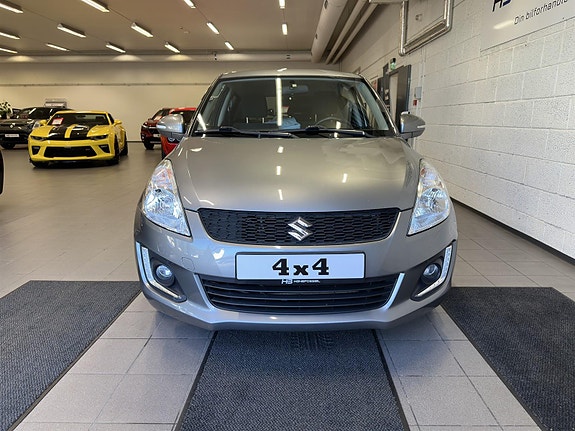 Suzuki Swift 3 of 13