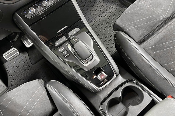 Opel Grandland 8 of 26